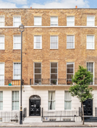 Centre of attention - Kinleigh, Folkard & Hayward